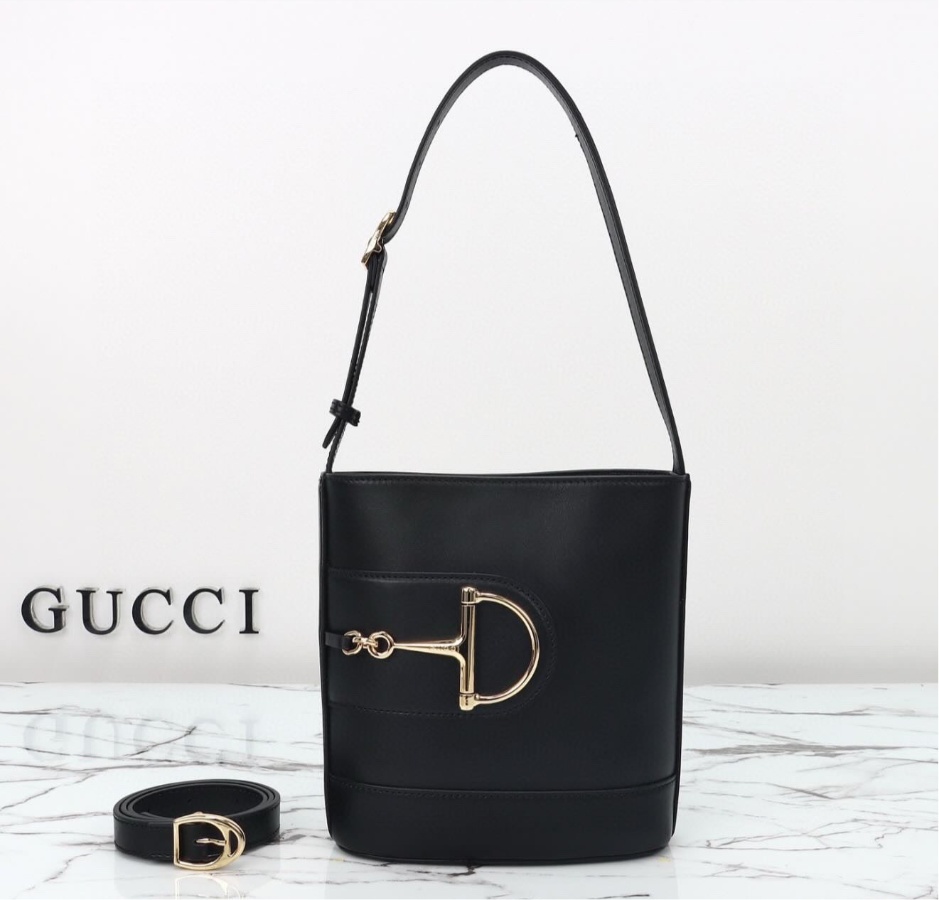 G small bucket bag