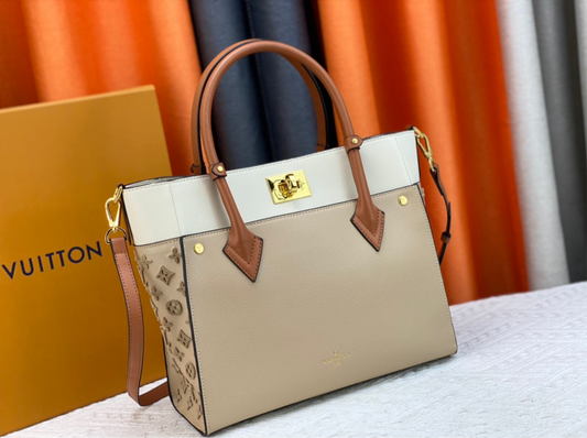 L Bag (crossbody strap )
